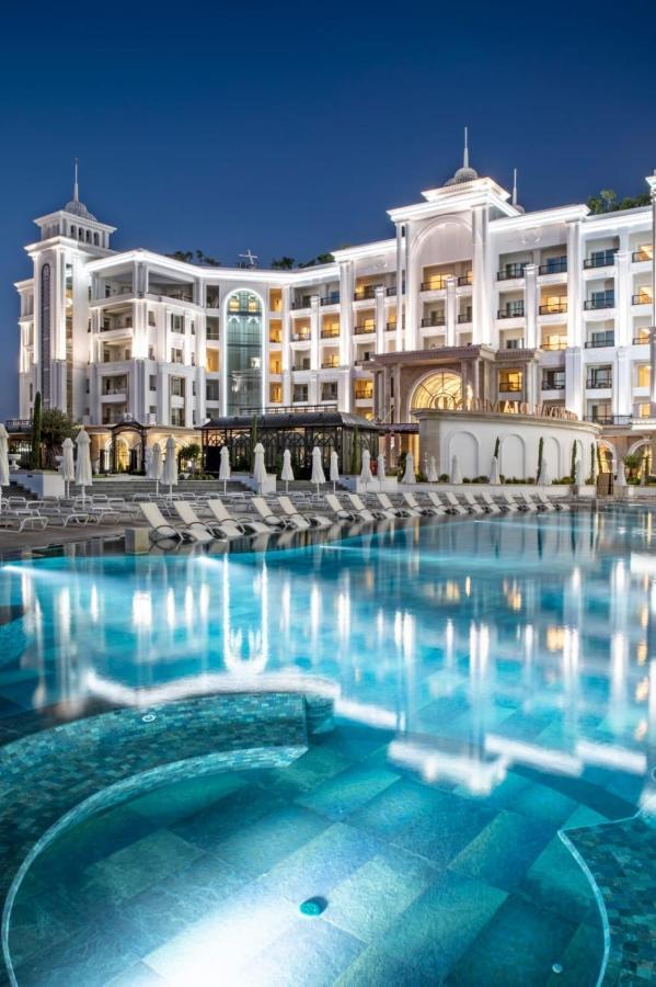 Merit Royal Diamond Hotel & Spa Karavas  Ngoại thất bức ảnh