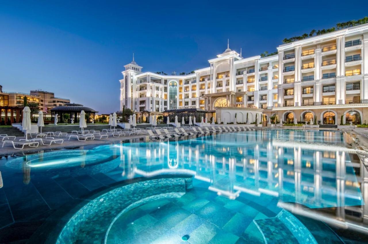 Merit Royal Diamond Hotel & Spa Karavas  Ngoại thất bức ảnh